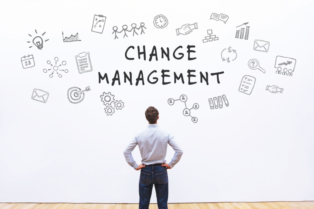 数秘術×組織改革｜社員の"数字タイプ"で変革を成功に導く！チーム編成と実践アイデア完全ガイド