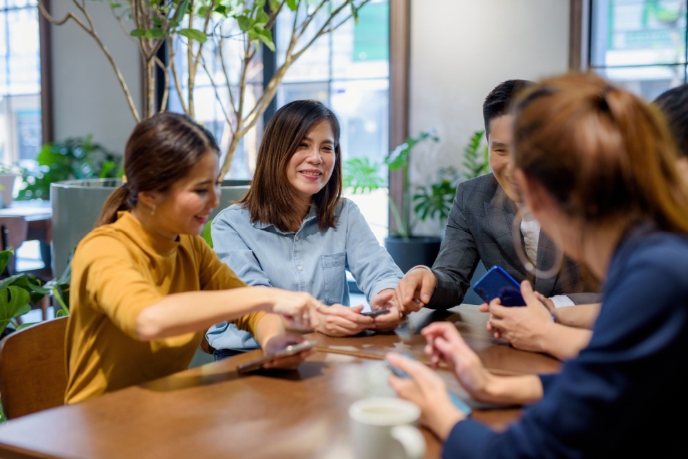 数秘術で社内コミュニケーションが変わる！職場の人間関係をスムーズにする実践ガイド